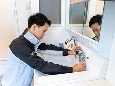 修理作業と清掃