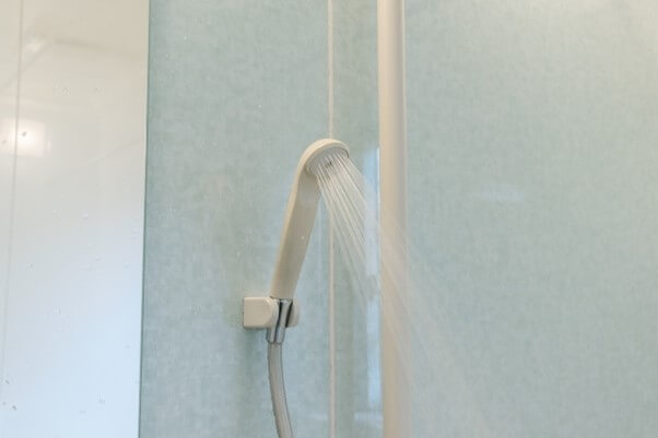 シャワーホースの交換方法とは？費用やサイズ確認の手順まで解説:イメージ