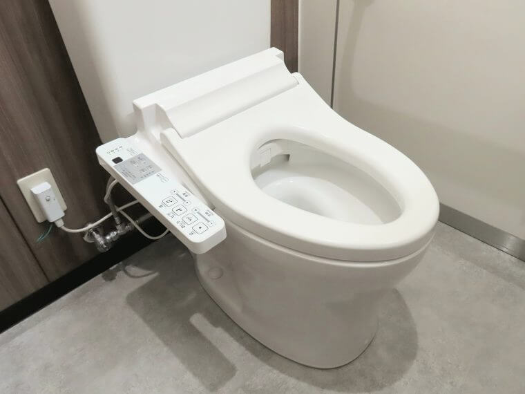 大阪市でトイレつまり・水漏れ発生！トイレ修理業者に頼むべき？選び方とおすすめ5選:イメージ
